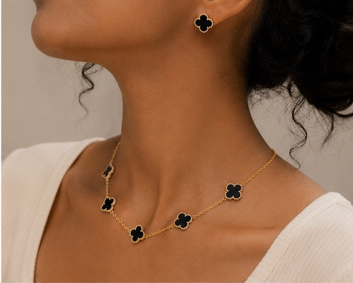 Black Clover Jewelry Set ✨
